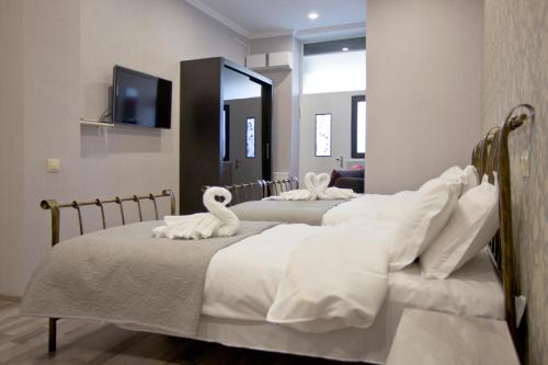 Metekhi Corner Apartments