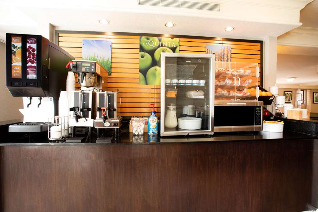 La Quinta Inn by Wyndham Denver Golden - photo 35
