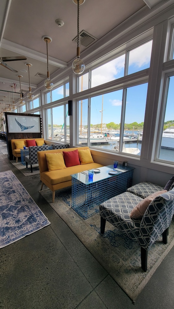 The Hotel at Cape Ann Marina - photo 78