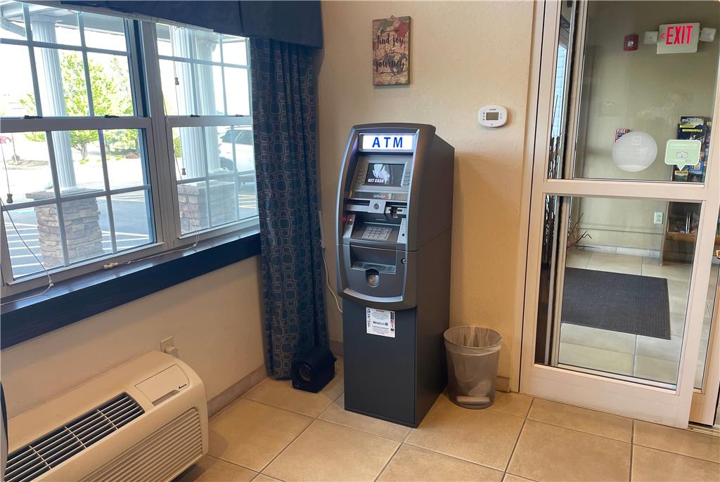 Microtel Inn & Suites by Wyndham Waynesburg - photo 20