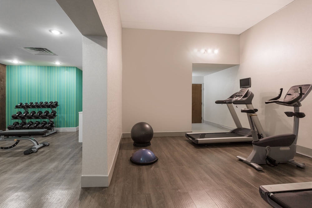 Holiday Inn Express and Suites Petersburg Fort Lee by IHG - photo 28