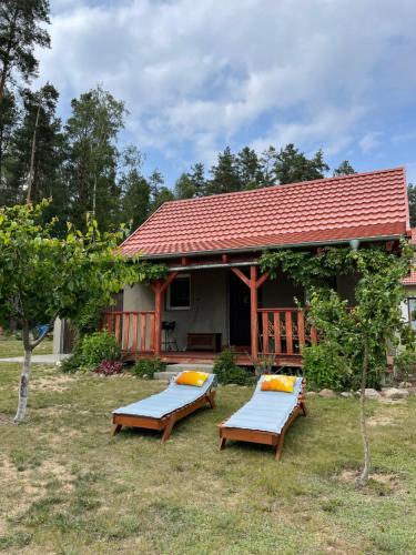 Leśna Ostoja — hotel in Pozezdrze