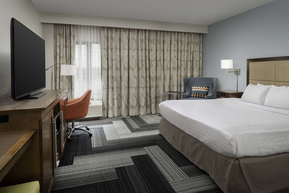 Hampton Inn Pittsburgh Monroeville - photo 8