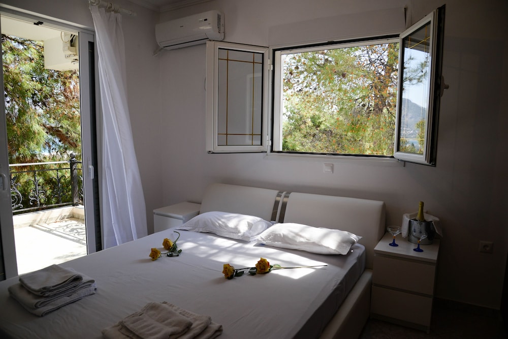 Aias summer house — Salamina — photo 5