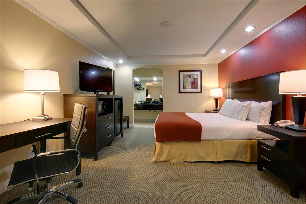 Americas Best Value Inn Angleton - photo 7