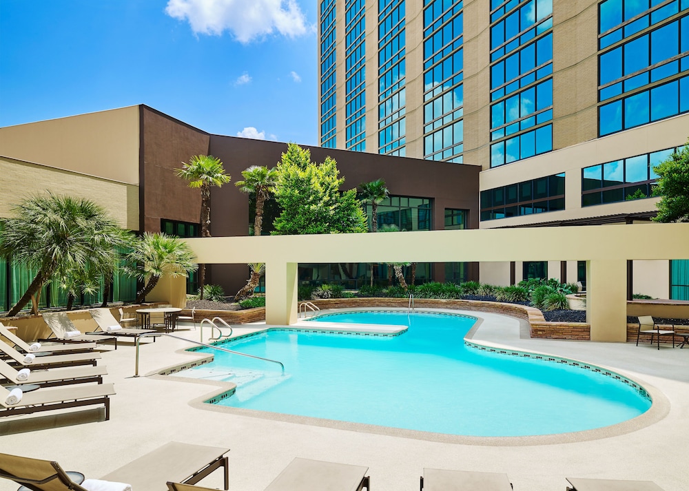 DoubleTree by Hilton San Antonio Airport — hotel in San Antonio