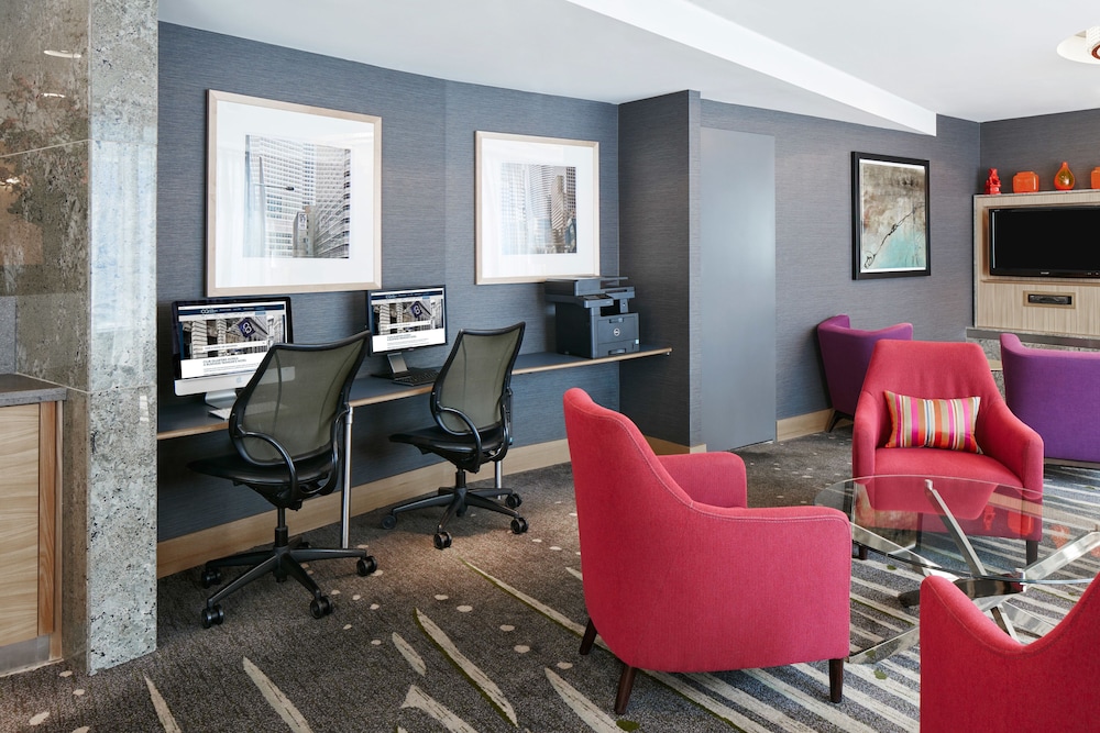 World Center Hotel - photo 4