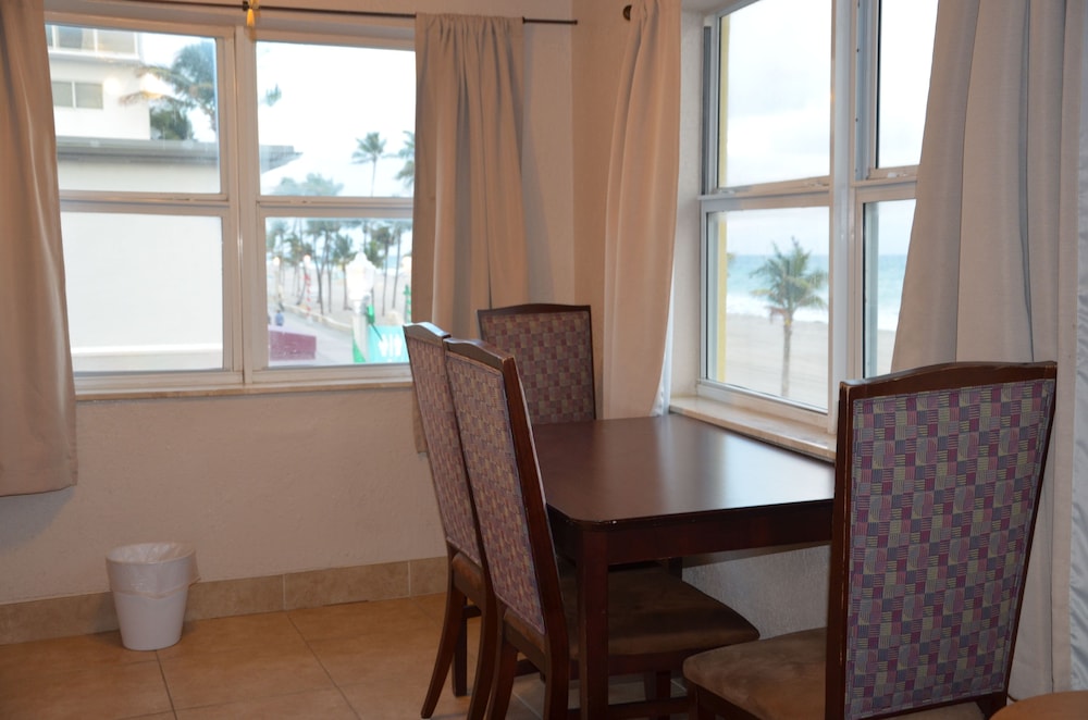 La Terrace Oceanfront - photo 12