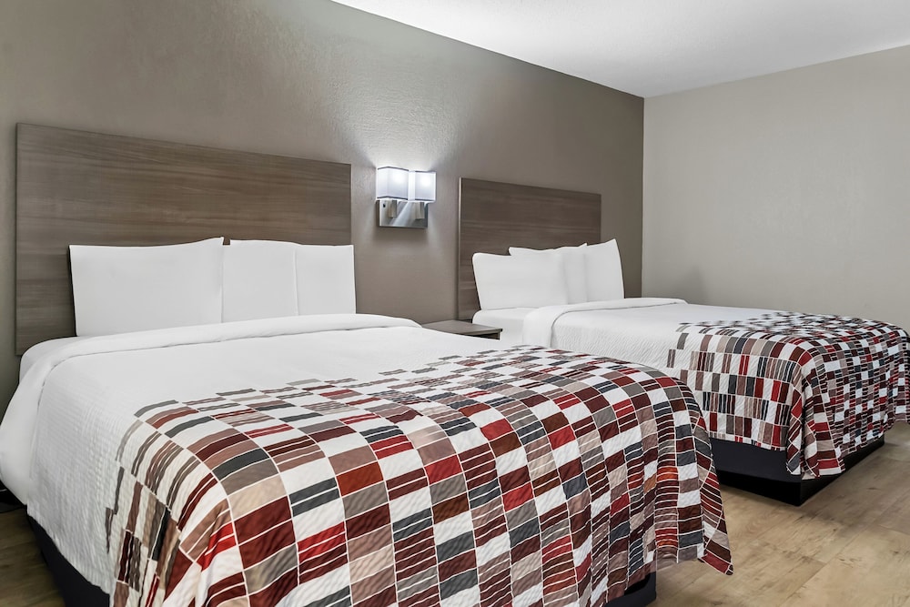 Red Roof Inn Flint - photo 15