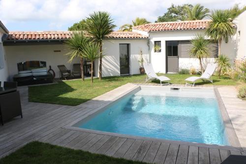 Les Pins En Re - last minute hotel in Unknown City