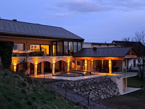 Urlaubsoase Hügelperle — 4-Star Luxury Hotel in Bad Gleichenberg, Austria