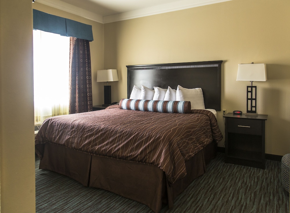 Red River Inn And Suites - photo 13