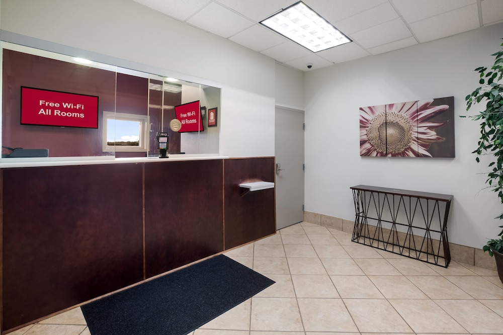 Red Roof Inn Atlanta Airport NE Conley - photo 3