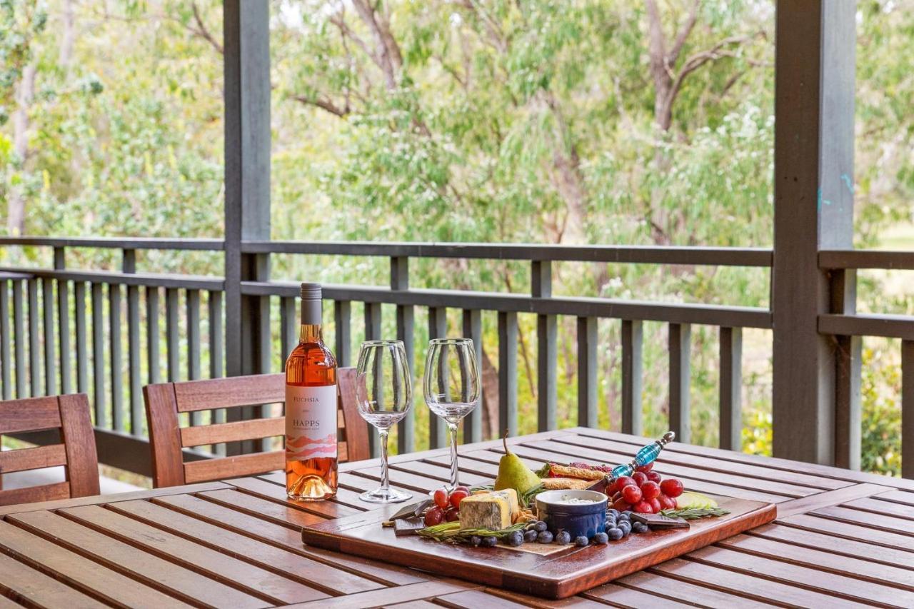 Pet Friendly Family Favourite Kangaroo and Fairway Views with Air Con in Dunsborough, Australia