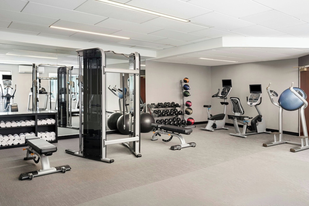 Courtyard by Marriott Charlotte City Center - photo 30