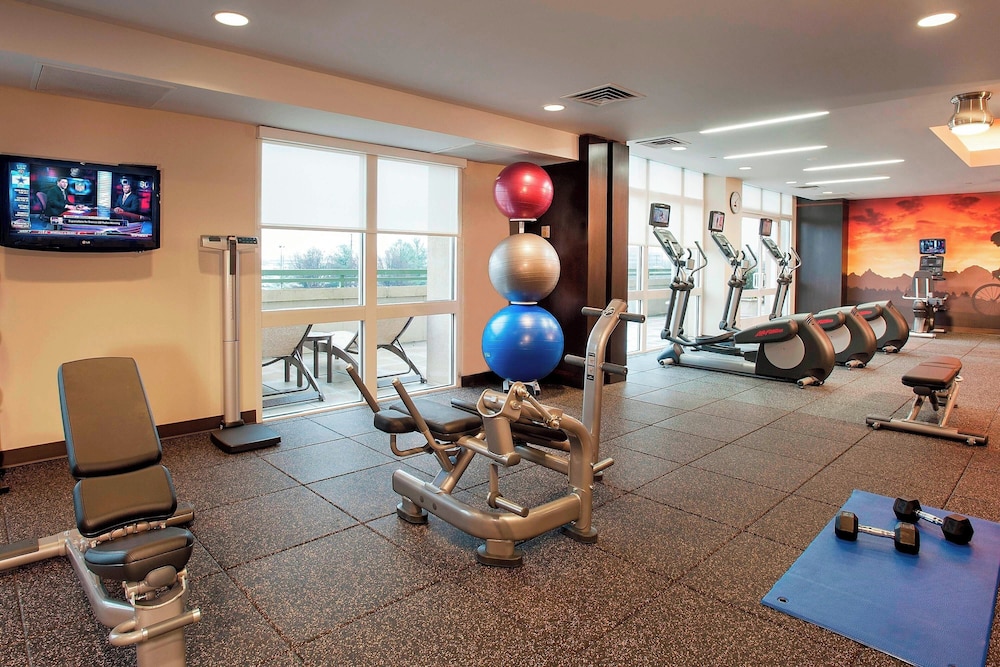 Courtyard by Marriott Tysons McLean - photo 19