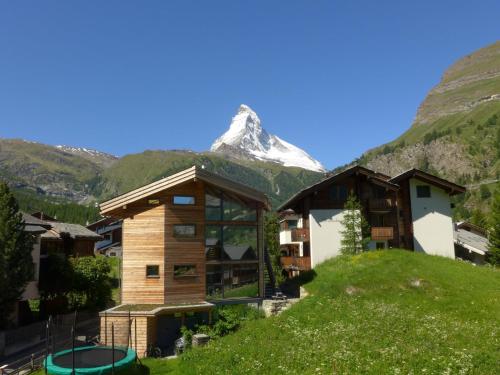 Apartment Bergere 1 by Interhome — 4-Star Luxury Hotel in Zermatt, Switzerland