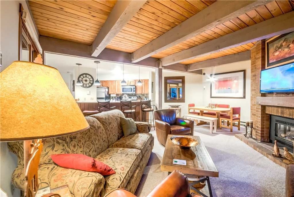 Lodge A 209 — 4-Star Luxury Hotel in Steamboat Springs, United States