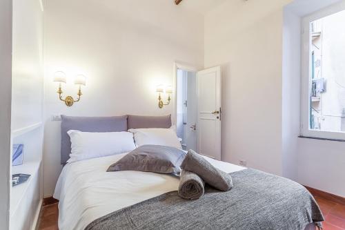 Sora Menica Twin — 4-Star Luxury Hotel in Rome, Italy