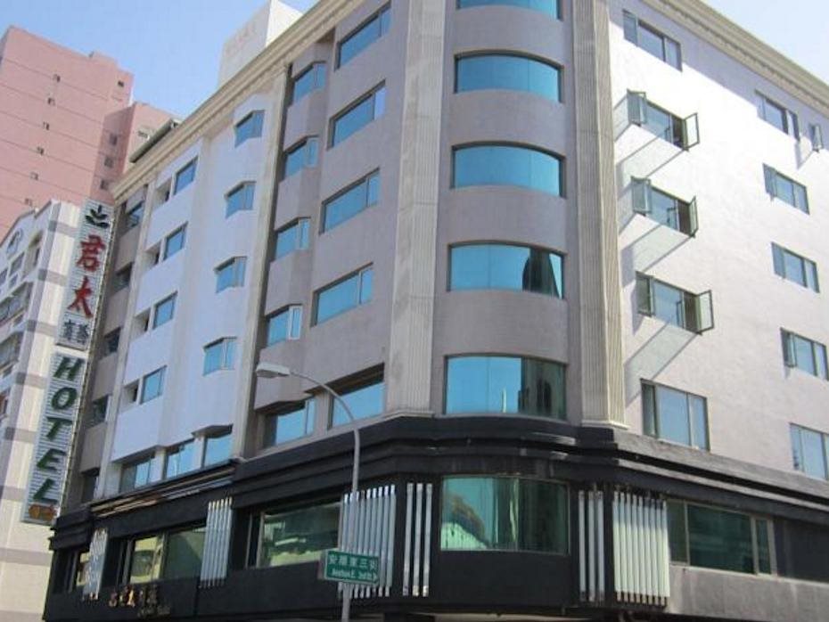 Esquire Hotel - carbon neutral hotel in Taichung