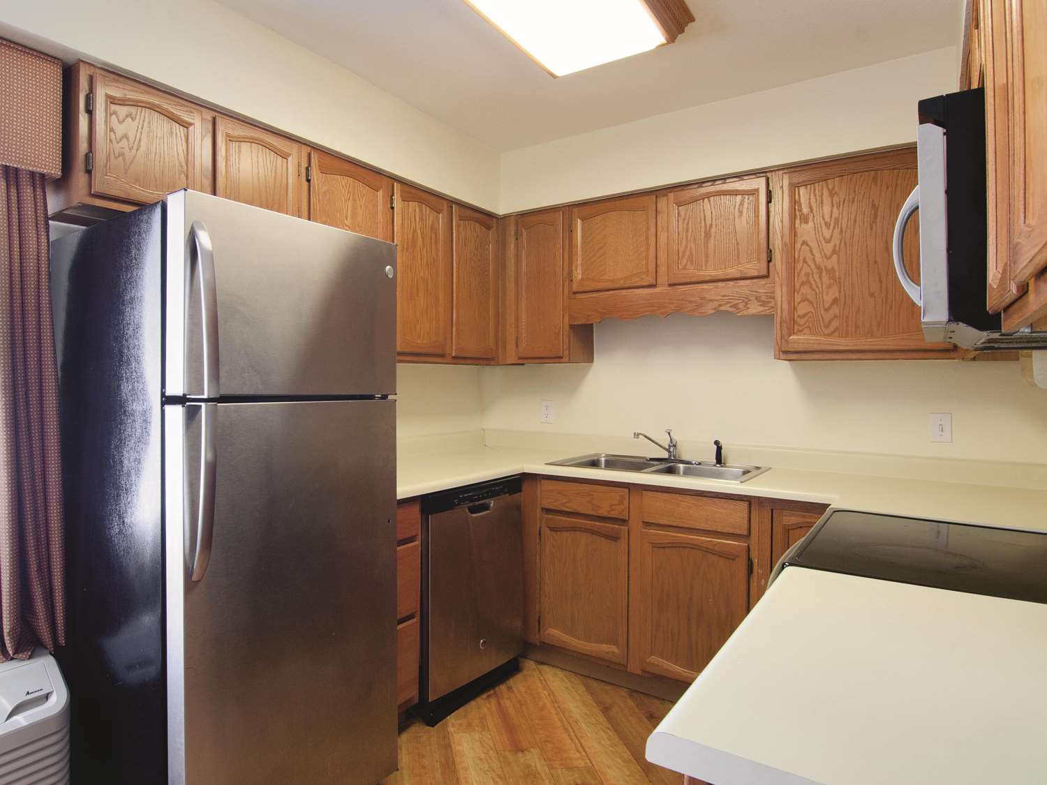 La Quinta Denver Cherry Creek Hotel - photo 25