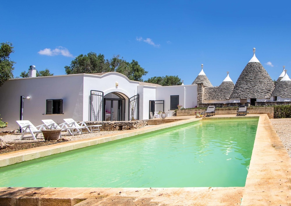 3598 Trullo Yoram by Perle di Puglia — hotel in Francavilla Fontana