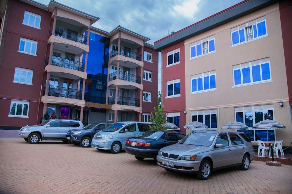 Red Sox Hotel - last minute hotel in Kampala