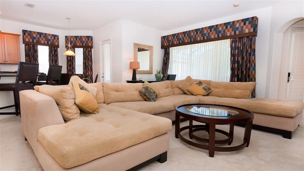 Je43024 Reunion Resort 4 Bed 2 Baths Villa — 4-Star Luxury Hotel in Kissimmee, United States