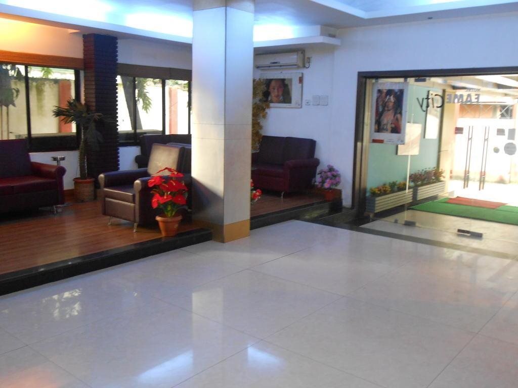 Hotel Fame City in Guwahati, India
