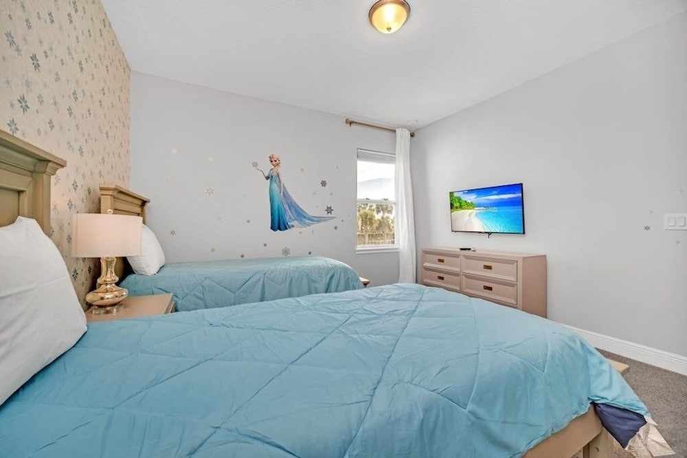 Brand New Encore Resort 5 Bed Resort Home 5 Bedroom Villa - photo 5