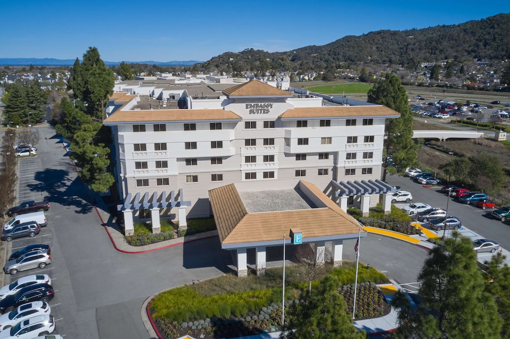 Embassy Suites by Hilton San Rafael at Marin Center - photo 68