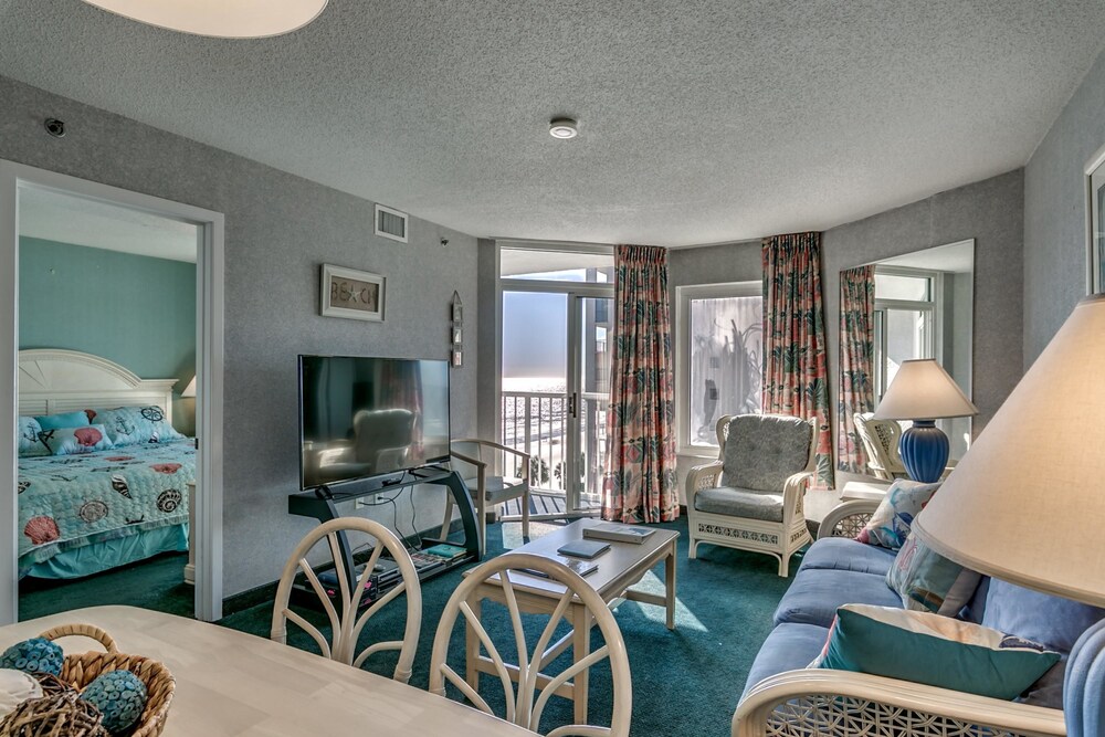 Sea Watch Resort by Condo World - photo 12