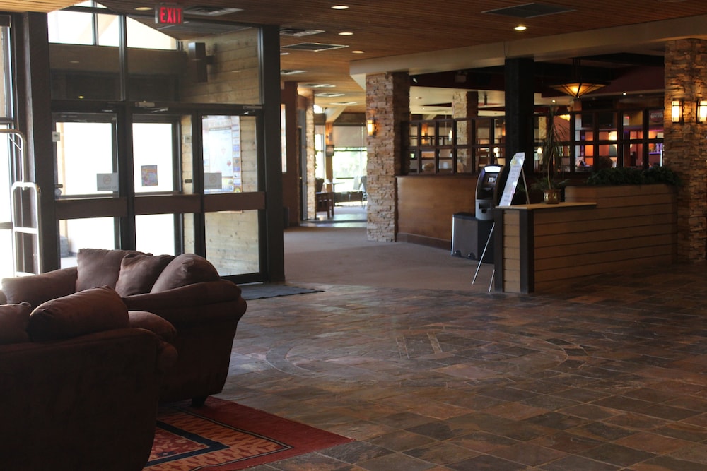 Walking Eagle Inn & Lodge — Rocky Mountain House — photo 3