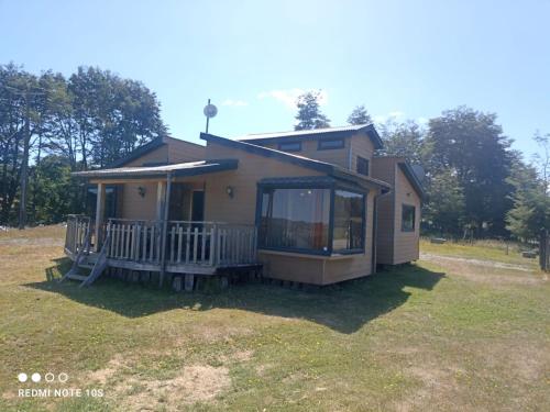 Cabaña Familiar Mirador De La Chacra 1 7 personas WIFI GRATIS in Castro, Chile