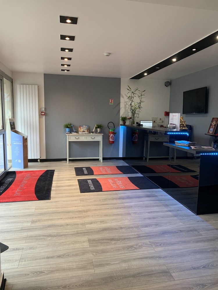 Relais Des Lilas — Parthenay