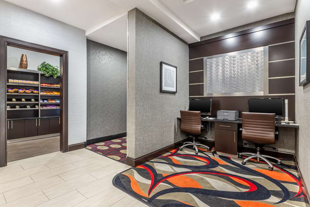Best Western Plus Coweta's 1st Hotel - photo 30