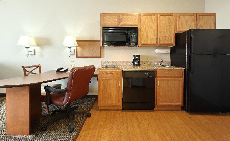 Suburban Studios Fort Smith - photo 44