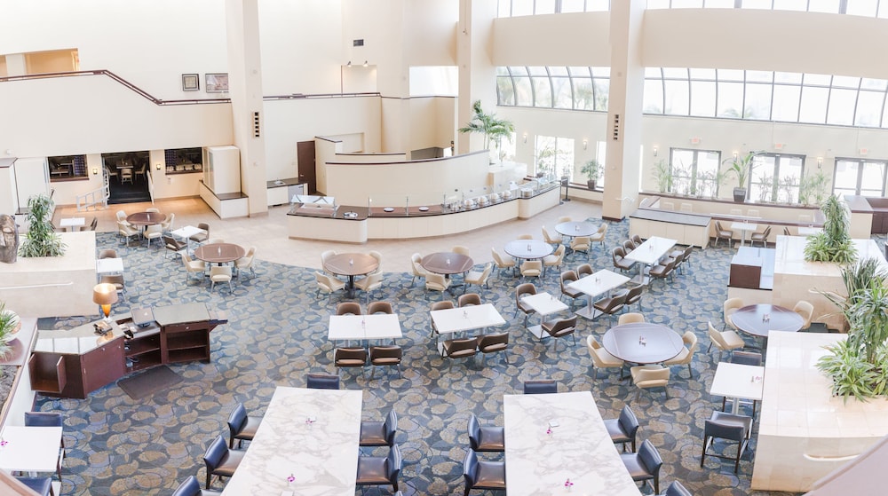 Embassy Suites by Hilton West Palm Beach Central - photo 42