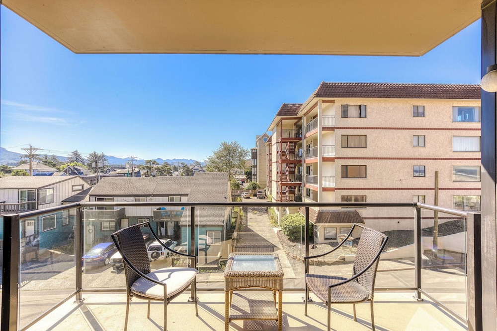 Sand & Sea Resort Condominiums - photo 779