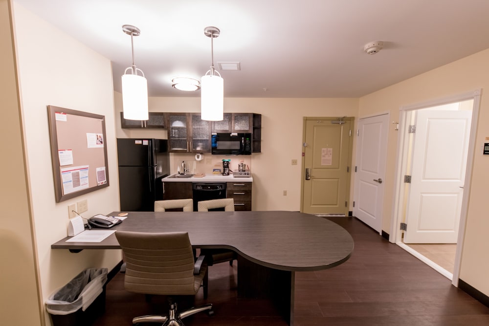 Candlewood Suites Fairbanks by IHG - photo 11