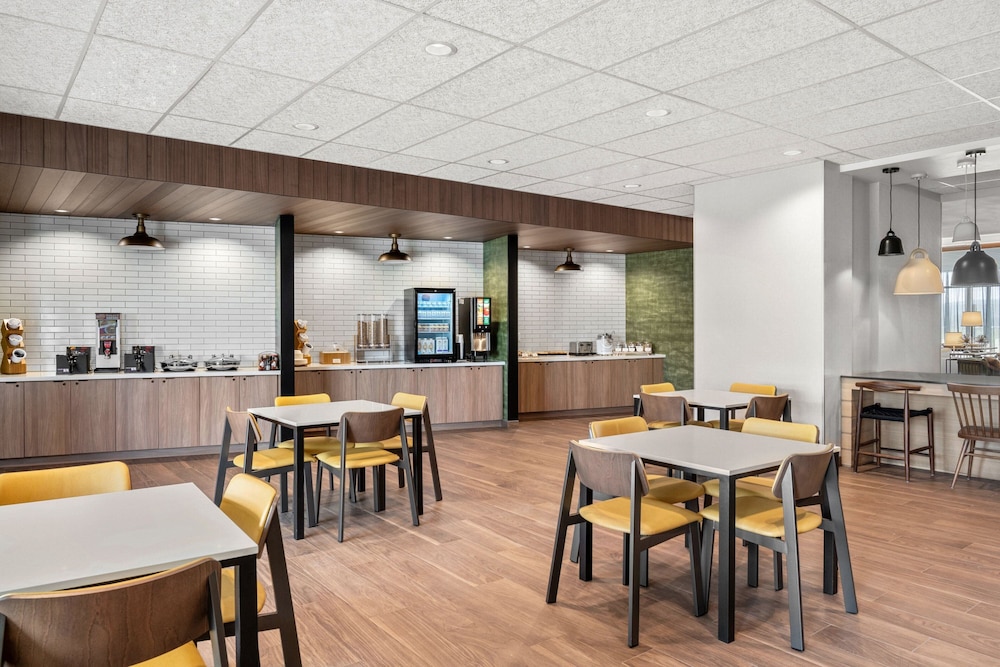 Fairfield by Marriott Inn & Suites Baraboo - photo 25