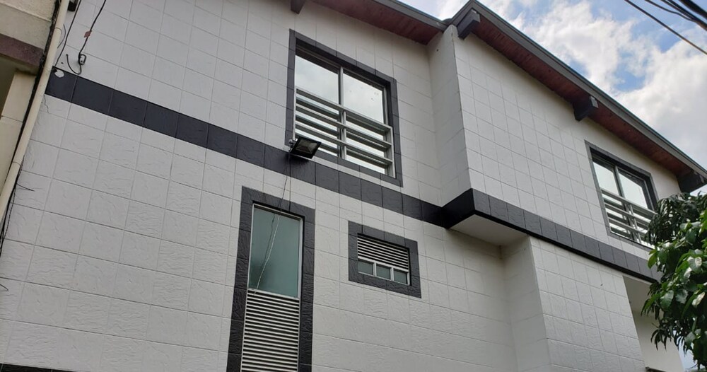 Gemas San Joaquin 1 - last minute hotel in Medellin