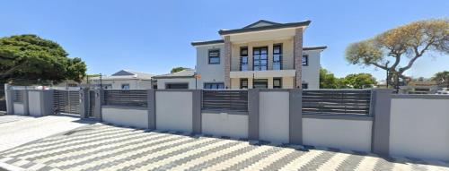 Elmed Guest House