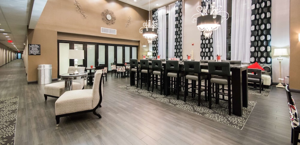 Hampton Inn & Suites Orlando John Young Pkwy S. Park - photo 25