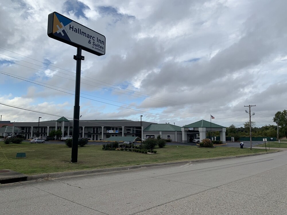 Hallmarc Inn & Suites of West Memphis - photo 13