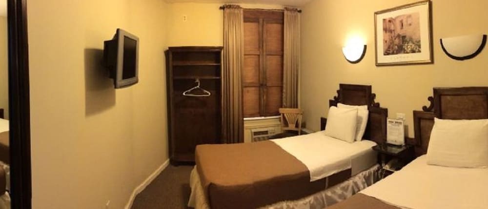 St Marks Hotel - photo 9