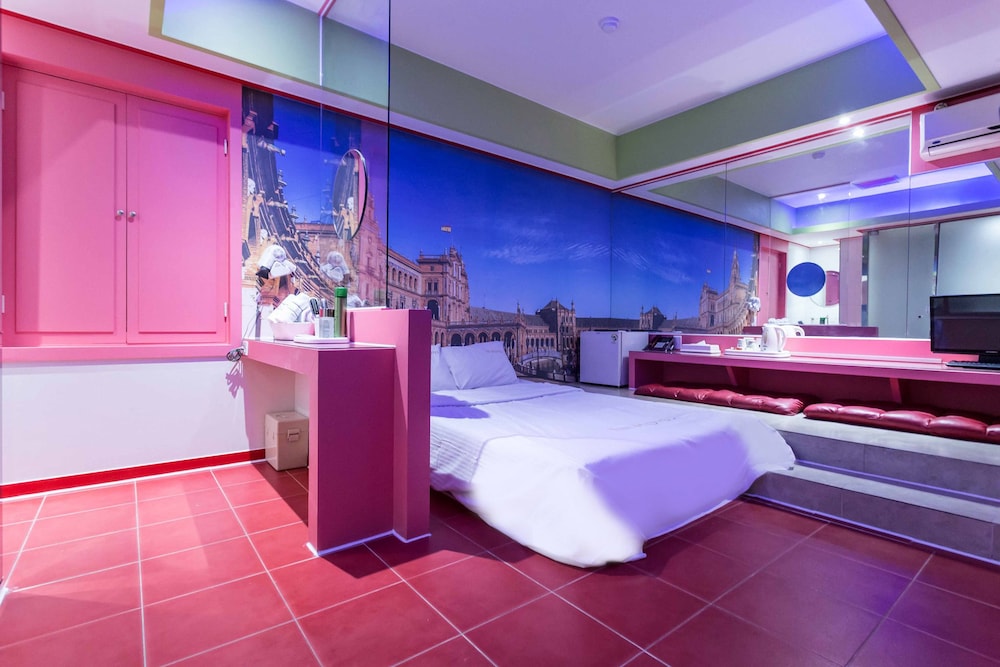 In Hotel - carbon neutral hotel in Suwon