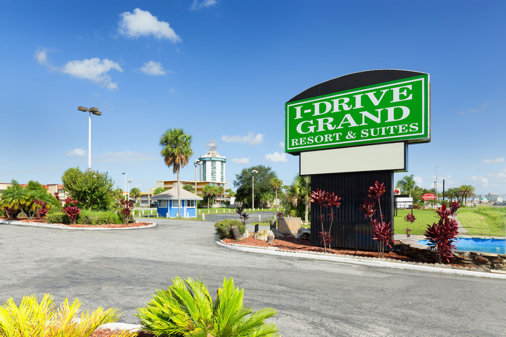 I Drive Grand Resort & Suites - photo 52