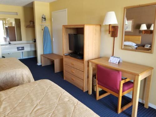 America's Best Inn - photo 36