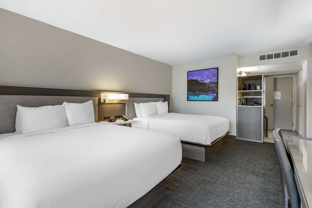 Best Western Premier Rockville Hotel & Suites - photo 19